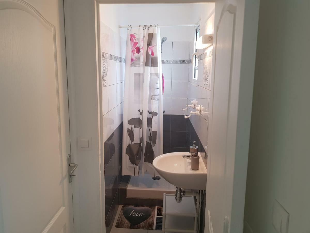 Joli Appartement Avec Vue Au Moule Le Moule Kültér fotó