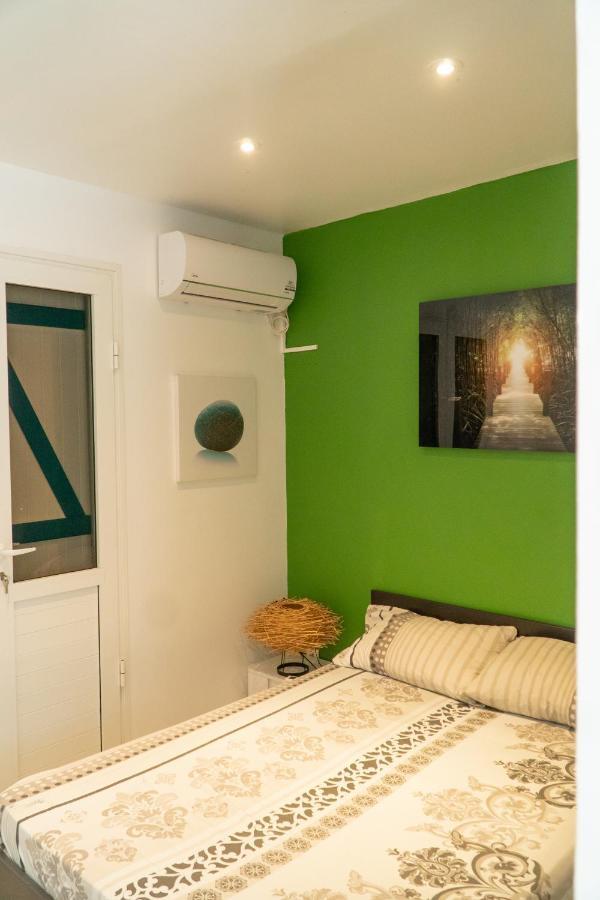 Joli Appartement Avec Vue Au Moule Le Moule Kültér fotó